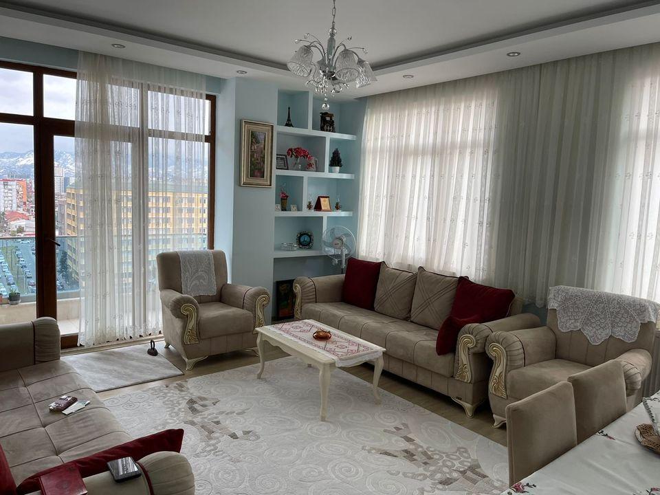 4房公寓出售 — 来自开发商和业主的房地产搜索引擎 GEOLN.COM. 照片 1