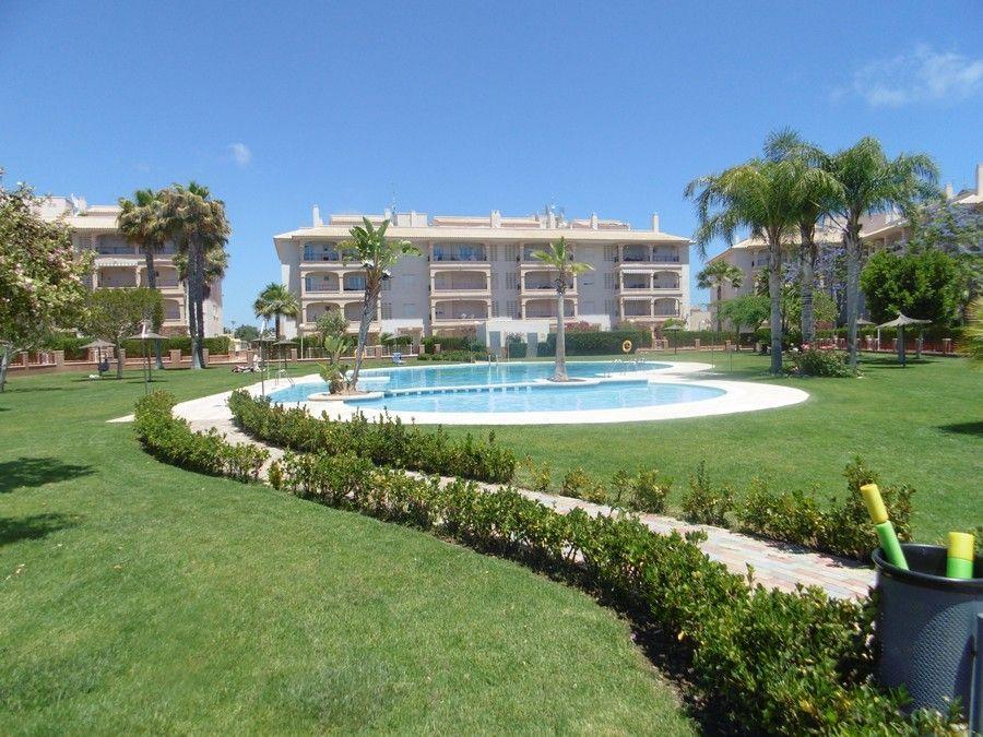 西班牙、瓦伦西亚、托雷维耶哈郊区的公寓 — 来自开发商和业主的房地产搜索引擎 GEOLN.COM. 照片 1