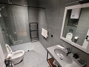1-bedroom Apartment. Batumi — Find off-plan property or real estate resale directly from developers and owners GEOLN.COM. Photo 10