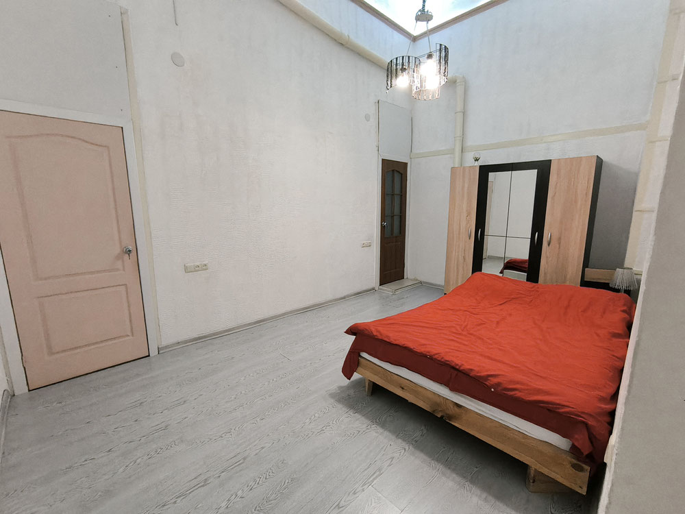 Продам квартиру в центре Одессы — Поисковик недвижимости от застройщиков и собственников GEOLN.COM. Фото 1