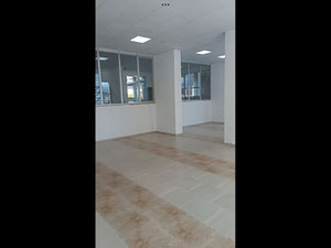 kommerzielle Fläche — Immobilien-Suchservice von Bauträgern und Eigentümern GEOLN.COM. Foto 2