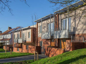 Real estate in Montpelier Road — look at the real estate search engine GEOLN.COM. Photo 2