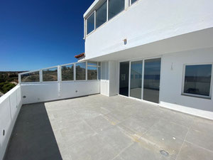 顶层公寓 3 间卧室 151 平方米，位于西班牙埃斯特波纳 — 来自开发商和业主的房地产搜索引擎 GEOLN.COM. 照片 6