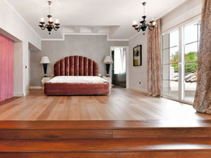 Villa en la montaña, en el campo, en las afueras, junto al mar en España, Andalucía, Marbella — Encuentre propiedades fuera del plan o reventa de bienes inmuebles directamente de desarrolladores y propietarios GEOLN.COM. Foto 2