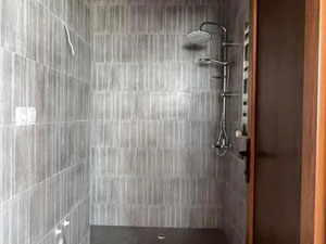 巴统公寓 — 来自开发商和业主的房地产搜索引擎 GEOLN.COM. 照片 5