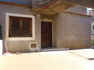 意大利的海边公寓，圣尼古拉阿尔塞拉 — 来自开发商和业主的房地产搜索引擎 GEOLN.COM. 照片 2