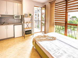 保加利亚。阳光海岸卡斯卡达斯家庭度假村的泳池景观公寓 — 来自开发商和业主的房地产搜索引擎 GEOLN.COM. 照片 5