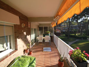 Wohnung im Wald, am Meer in Spanien, Katalonien, Gava — Immobilien-Suchservice von Bauträgern und Eigentümern GEOLN.COM. Foto 2