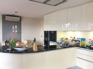 Villa am See in der Schweiz, Lugano — Immobilien-Suchservice von Bauträgern und Eigentümern GEOLN.COM. Foto 5