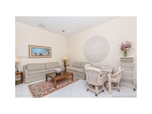 Dom w USA, Floryda, Aventura — Wyszukiwarka nieruchomości od deweloperów i właścicieli GEOLN.COM. Zdjęcie 5