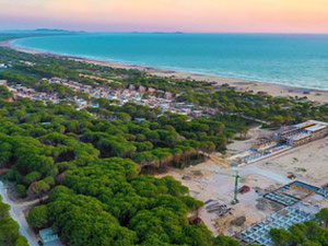 Real estate in SAN PIETRO RESORT LALZY BAY — look at the real estate search engine GEOLN.COM. Photo 3