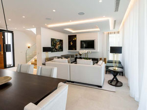 Villa 4 bedrooms 439 m² in Nueva Andalucia, Spain — Find off-plan property or real estate resale directly from developers and owners GEOLN.COM. Photo 4