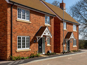 房地产在 Hawksview — look at the real estate search engine GEOLN.COM. 照片 3