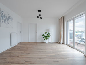 ახალი გარემონტებული ბინა ტბასთან სმარტ სახლში — უძრავი ქონების ყიდვა და მფლო ბელებისგან GEOLN.COM. ფოტო 3