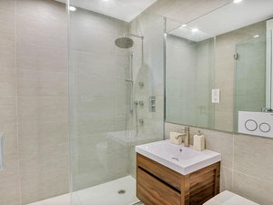 房地产在 Gilded Green — look at the real estate search engine GEOLN.COM. 照片 6