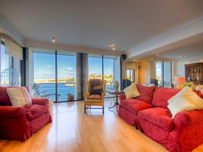 马耳他, 比尔古的公寓 — 来自开发商和业主的房地产搜索引擎 GEOLN.COM. 照片 1