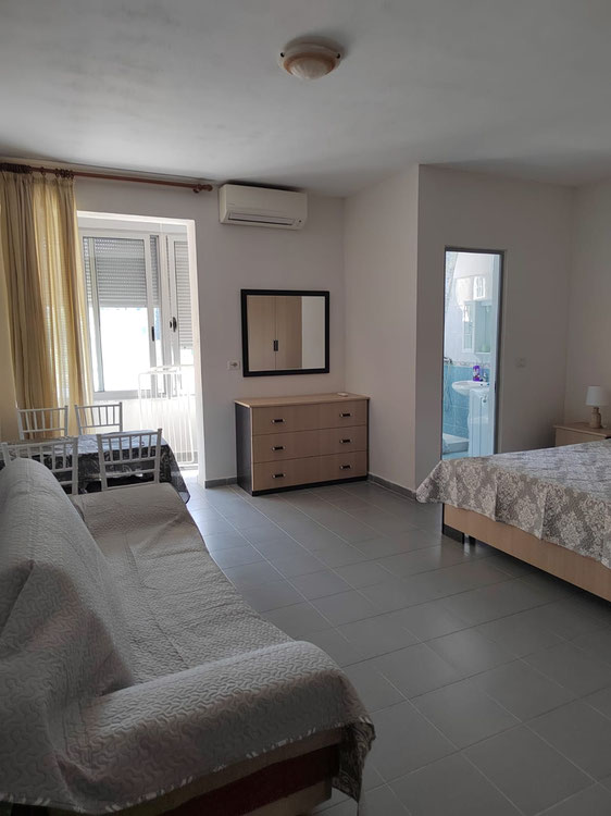 דירה - סטודיו — חיפוש נדל"ן מפרטי ומקבלן GEOLN.COM. תמונה 1