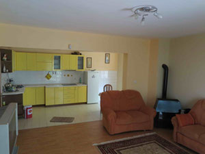 სახლი ზღვის პირას მონტენეგროში, ტივატში — უძრავი ქონების ყიდვა და მფლო ბელებისგან GEOLN.COM. ფოტო 7