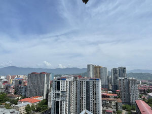 出售巴图米的三居室公寓 — 来自开发商和业主的房地产搜索引擎 GEOLN.COM. 照片 2