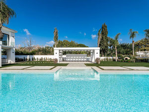 别墅 5 卧室 620 m² 在 Guadalmina Baja, 西班牙 — 来自开发商和业主的房地产搜索引擎 GEOLN.COM. 照片 9