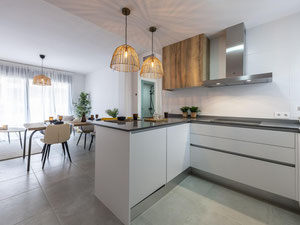 ესპანეთი. 126მ2 აპარტამენტები გაყიდვისთვის ორიუელა-კოსტას რაიონში — უძრავი ქონების ყიდვა და მფლო ბელებისგან GEOLN.COM. ფოტო 41