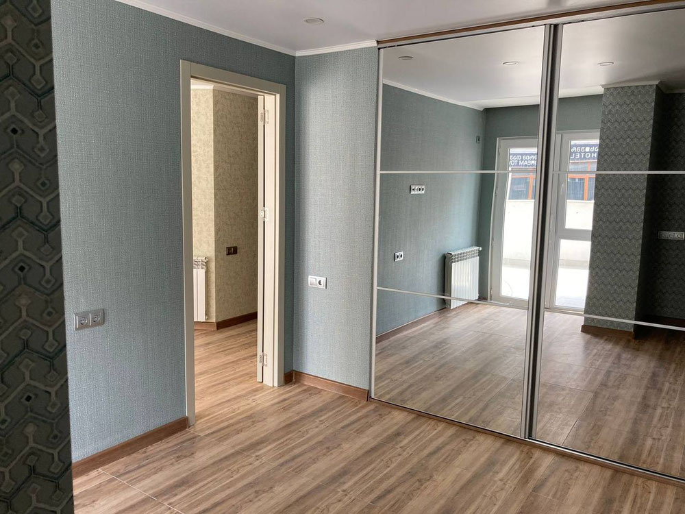 紧急销售。新装修的公寓！ — 来自开发商和业主的房地产搜索引擎 GEOLN.COM. 照片 1