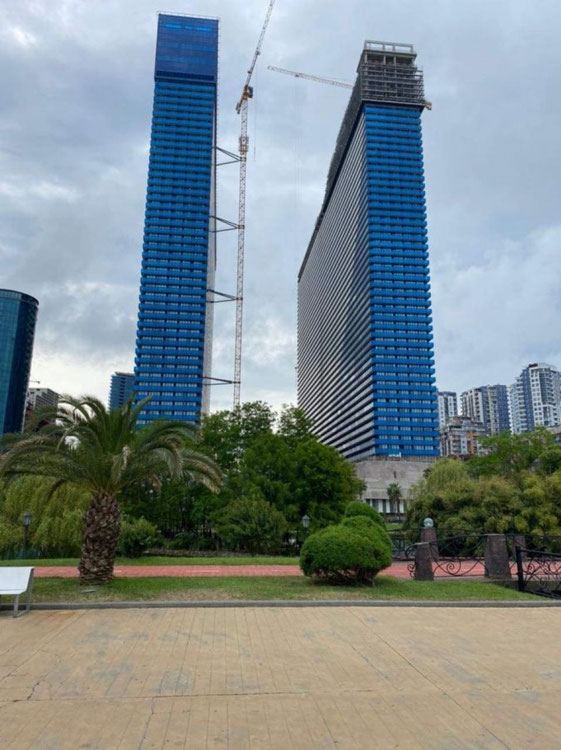 奥比城待售两室公寓 — 来自开发商和业主的房地产搜索引擎 GEOLN.COM. 照片 1