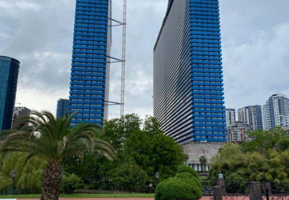 Apartamento de 2 habitaciones en venta en Orbi City