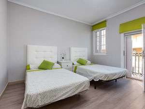 联排别墅 3 卧室 126 平方米，位于西班牙拉托雷 — 来自开发商和业主的房地产搜索引擎 GEOLN.COM. 照片 13