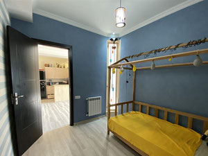 Vivienda de 3 ambientes en Saburtalo. Apartamento económico en Tbilisi, Saburtalo — Encuentre propiedades fuera del plan o reventa de bienes inmuebles directamente de desarrolladores y propietarios GEOLN.COM. Foto 9