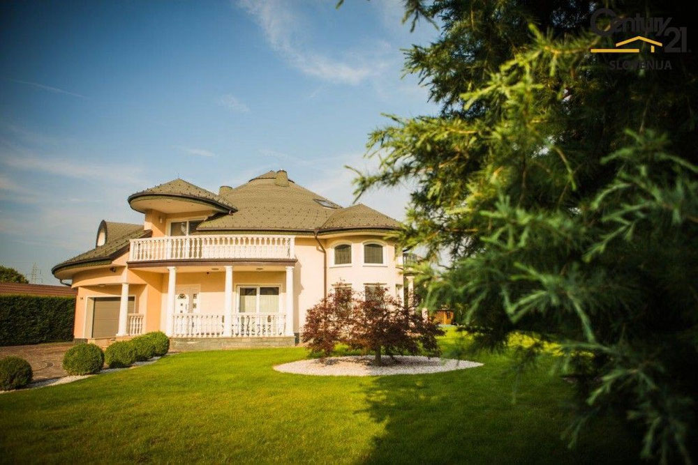 斯洛文尼亚、马里博尔、佩克雷郊区的别墅 — 来自开发商和业主的房地产搜索引擎 GEOLN.COM. 照片 1