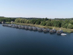 Nieruchomości w Floating Houses Spreewald — spójrz na wyszukiwarkę nieruchomości GEOLN.COM. Zdjęcie 2