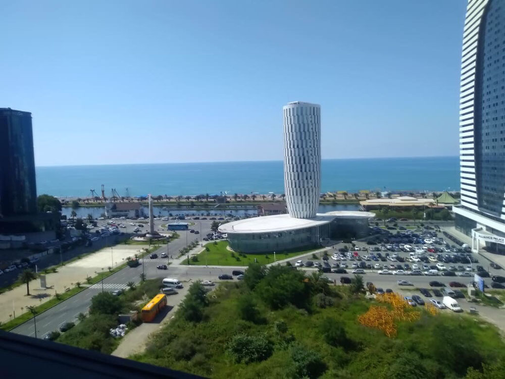 Апартаменти з прямим видом на море і танцюючі фонтани! — Пошуковик нерухомості від забудовників і власників GEOLN.COM. Фото 1