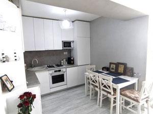 דירה בבאטומי עם 2 חדרי שינה — חיפוש נדל"ן מפרטי ומקבלן GEOLN.COM. תמונה 6