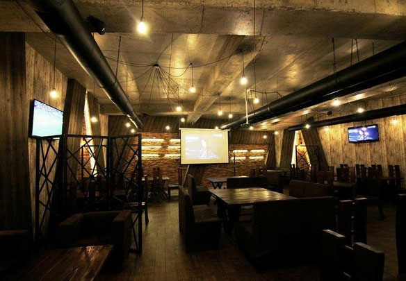 Продається комерційна площа 701.00 м²