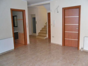 სახლი ზღვის პირას საბერძნეთში, ლაგონისში — უძრავი ქონების ყიდვა და მფლო ბელებისგან GEOLN.COM. ფოტო 10