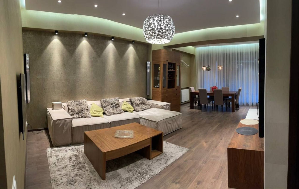 Продається 3-кімнатна квартира. — Пошуковик нерухомості від забудовників і власників GEOLN.COM. Фото 1