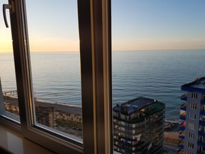 带阳台和海景的交钥匙公寓 — 来自开发商和业主的房地产搜索引擎 GEOLN.COM. 照片 8