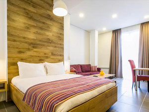 Chugureti的4间客房的酒店。第比利斯的无中介房地产 — 来自开发商和业主的房地产搜索引擎 GEOLN.COM. 照片 4