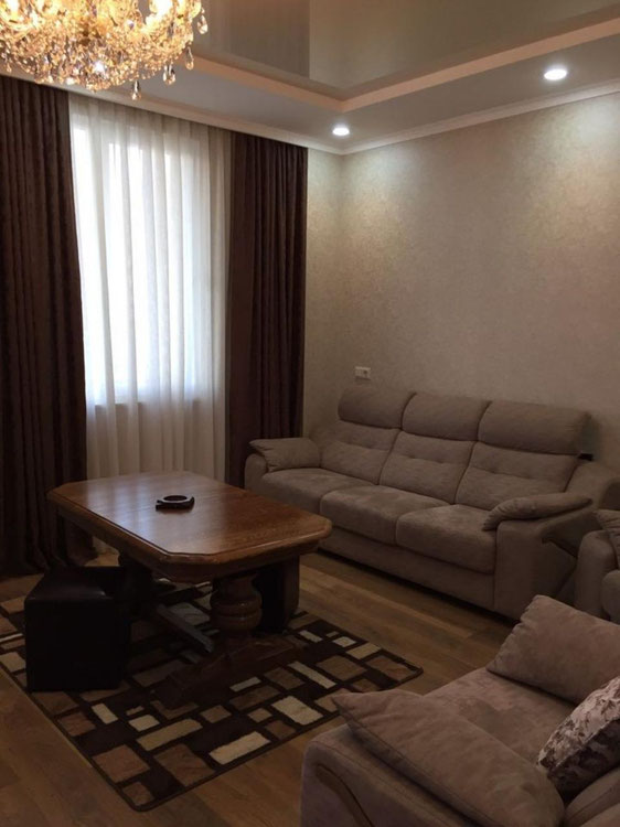 Продається 3-кімнатна квартира. — Пошуковик нерухомості від забудовників і власників GEOLN.COM. Фото 1