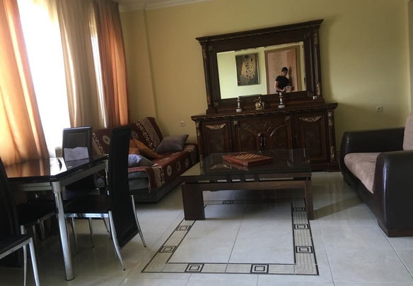 Продається квартира на вулиці Рафаеля Агладзе