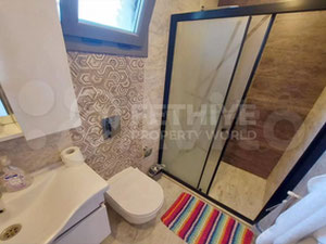 ბინები კომპლექსში საცურაო აუზით — უძრავი ქონების ყიდვა და მფლო ბელებისგან GEOLN.COM. ფოტო 8