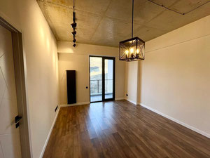 Birinci sınıf yeni bir binada (Simetria Lisi) 52 m2 satılık daire — Sahiplerden yada inşaatcilardan mülkiyet arama GEOLN.COM. Fotoğraf 6