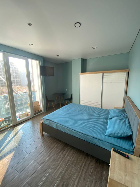 黑海塔 — 来自开发商和业主的房地产搜索引擎 GEOLN.COM. 照片 1