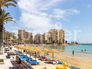 Penthouse 2 Schlafzimmer 77 m² in Torrevieja, Spanien — Immobilien-Suchservice von Bauträgern und Eigentümern GEOLN.COM. Foto 22