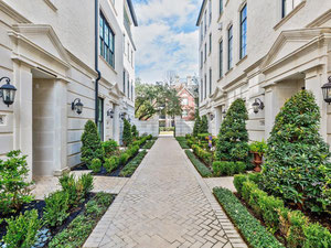 房地产在 Tanglewood Hollow — look at the real estate search engine GEOLN.COM. 照片 3