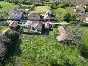 This is the title field. — Find off-plan property or real estate resale directly from developers and owners GEOLN.COM. Photo 7