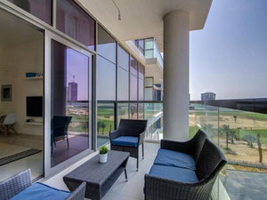 Nieruchomości w Damac Hills – Golf Vista — spójrz na wyszukiwarkę nieruchomości GEOLN.COM. Zdjęcie 2