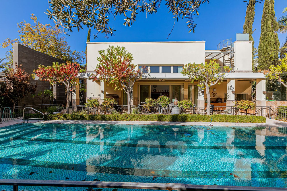 Kesarya'da Villa — Sahiplerden yada inşaatcilardan mülkiyet arama GEOLN.COM. Fotoğraf 1