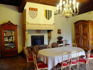 城堡在法国，奥弗涅，艺术河畔 Forment — 来自开发商和业主的房地产搜索引擎 GEOLN.COM. 照片 16